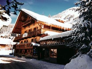 location chalet ski 35 personnes