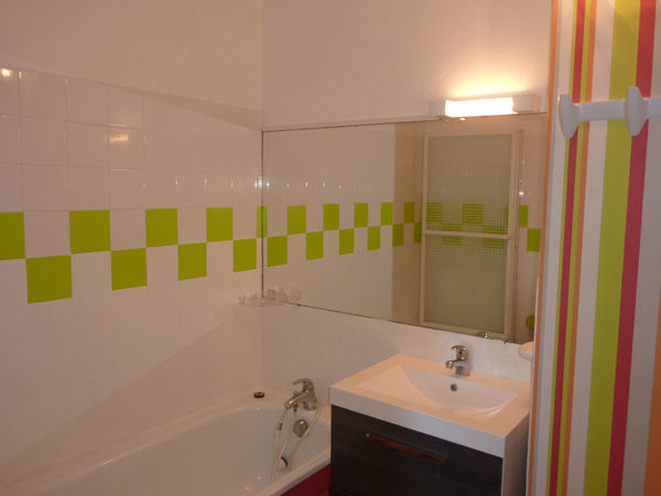 photo 5 Location entre particuliers Cabourg appartement Basse-Normandie Calvados salle de bain