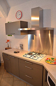 photo 2 Location entre particuliers Flic-en-Flac bungalow   Coin cuisine