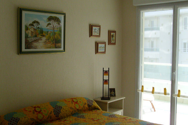 photo 1 Location entre particuliers Frjus appartement Provence-Alpes-Cte d'Azur Var chambre