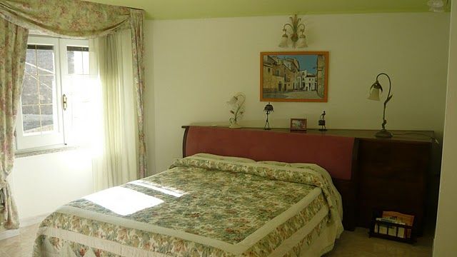 photo 6 Location entre particuliers Cala Gonone appartement Sardaigne Nuoro (province de) chambre 1