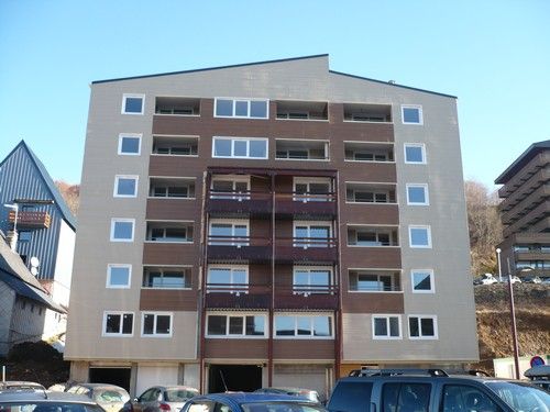 photo 8 Location entre particuliers Besse - Super Besse appartement Auvergne Puy-de-Dme Vue extrieure de la location