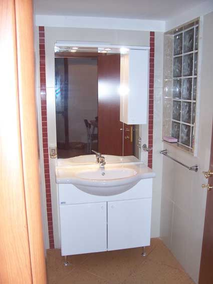 photo 4 Location entre particuliers Scoglitti appartement Sicile Raguse (province de) salle de bain