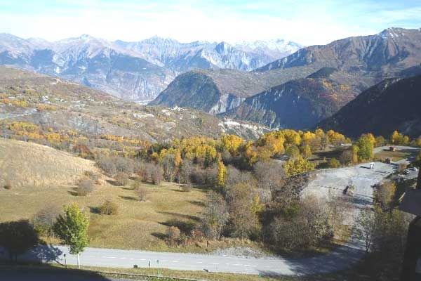 photo 6 Location entre particuliers Le Corbier studio Rhne-Alpes Savoie Vue du balcon