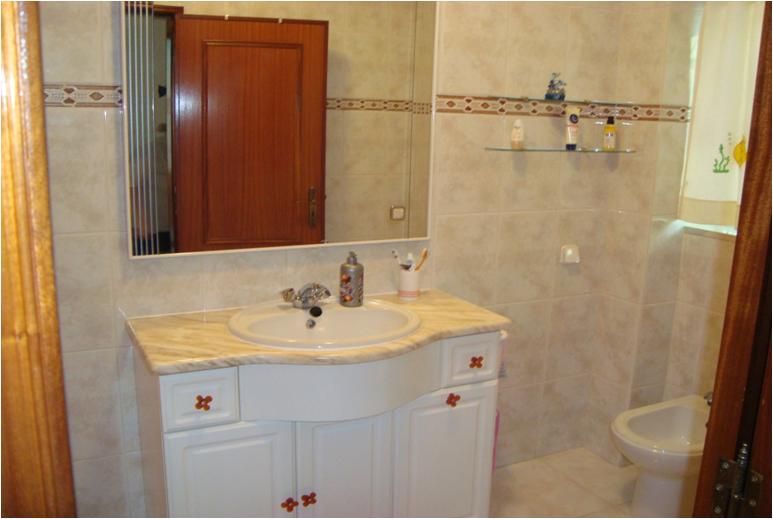 photo 12 Location entre particuliers Albufeira appartement Algarve  salle de bain