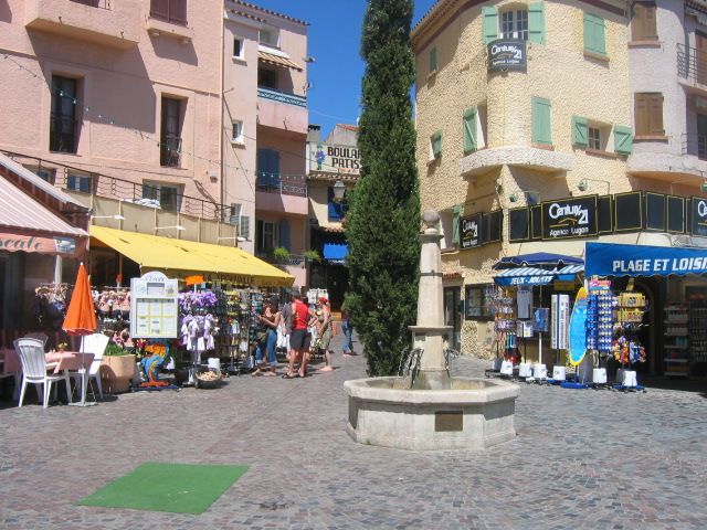 photo 12 Location entre particuliers Le Lavandou appartement Provence-Alpes-Cte d'Azur Var Vue autre