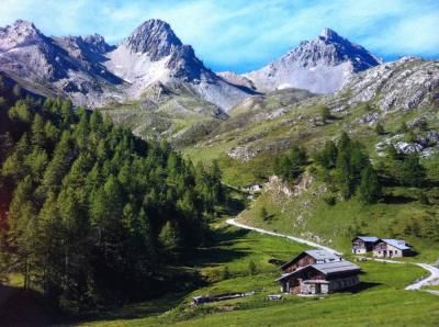 photo 2 Location entre particuliers Arvieux en Queyras chalet Provence-Alpes-Cte d'Azur Hautes-Alpes Vue extrieure de la location