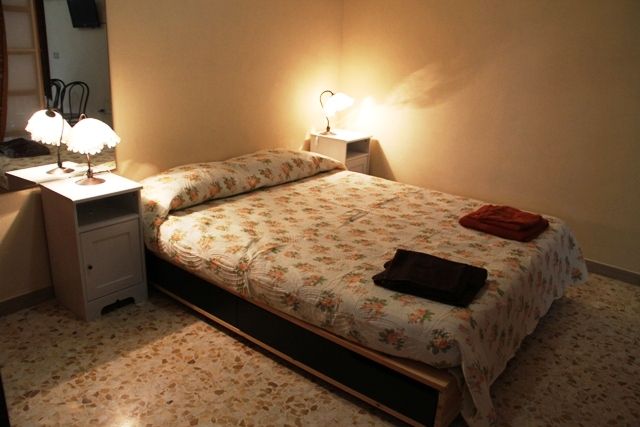 photo 6 Location entre particuliers Policastro Bussentino appartement Campanie Salerne (province de) chambre