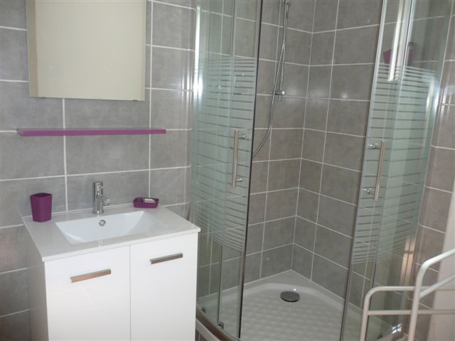 photo 3 Location entre particuliers Aix en Provence maison Provence-Alpes-Cte d'Azur Bouches du Rhne salle de bain