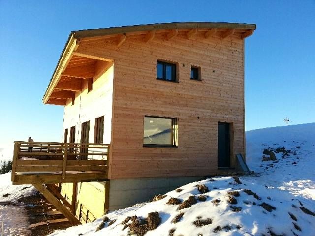 photo 0 Location entre particuliers Chamrousse chalet Rhne-Alpes Isre Vue extrieure de la location