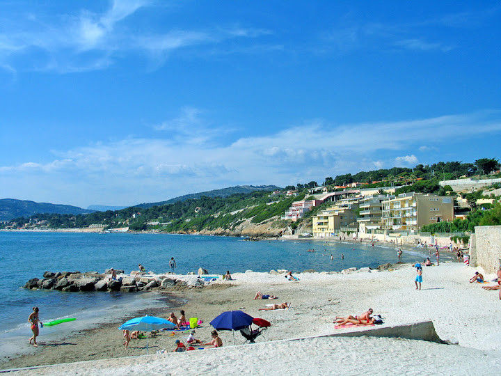 photo 14 Location entre particuliers Sanary-sur-Mer appartement Provence-Alpes-Cte d'Azur Var Plage