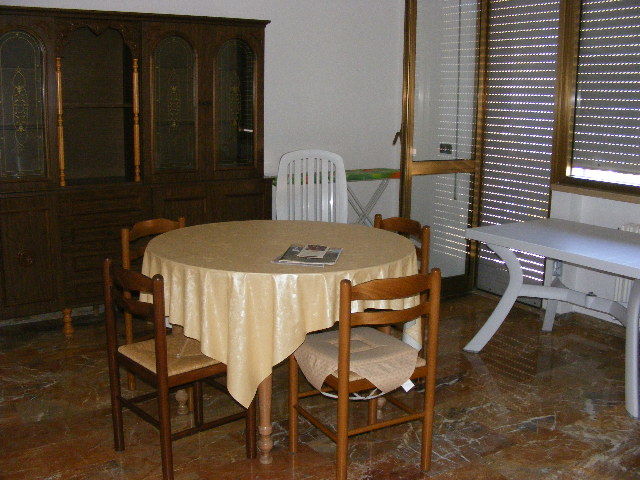 photo 1 Location entre particuliers Roseto degli Abruzzi appartement Abruzzes Teramo (province de) Salon