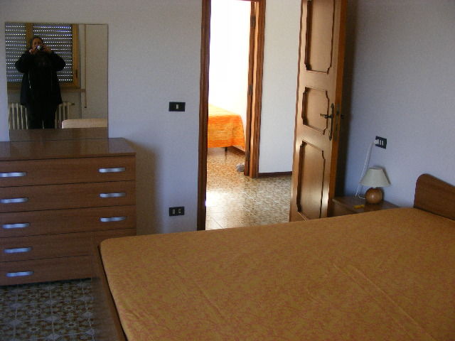 photo 9 Location entre particuliers Roseto degli Abruzzi appartement Abruzzes Teramo (province de) chambre 3