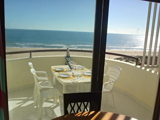 photo 0 Location entre particuliers Monte Gordo appartement Algarve  Balcon 1