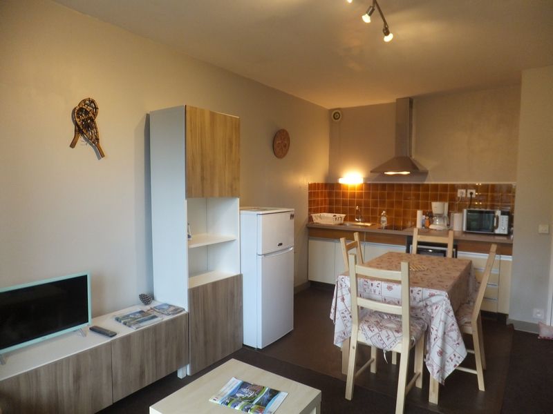 photo 2 Location entre particuliers Grardmer appartement Lorraine Vosges Coin cuisine