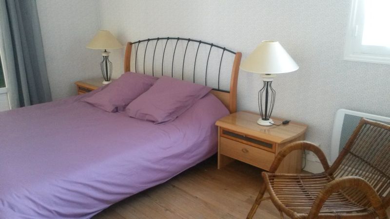 photo 9 Location entre particuliers Fouras maison Poitou-Charentes Charente-Maritime chambre 1