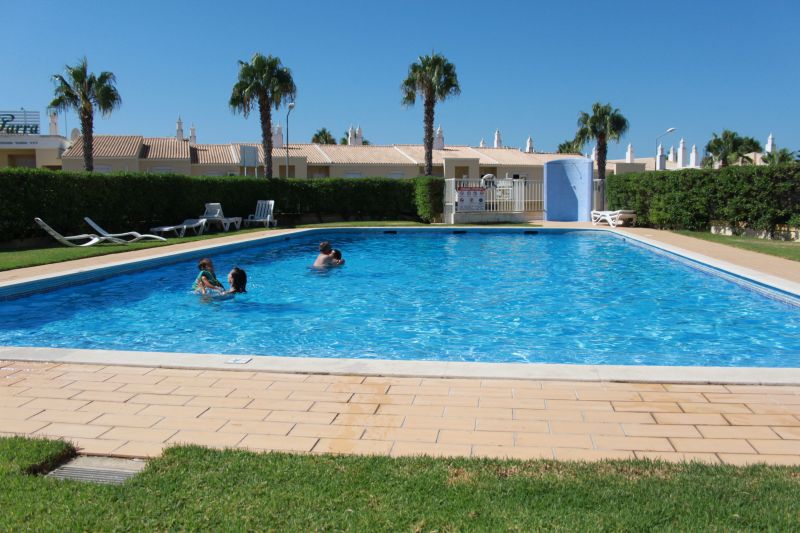 photo 2 Location entre particuliers Albufeira villa Algarve  Piscine