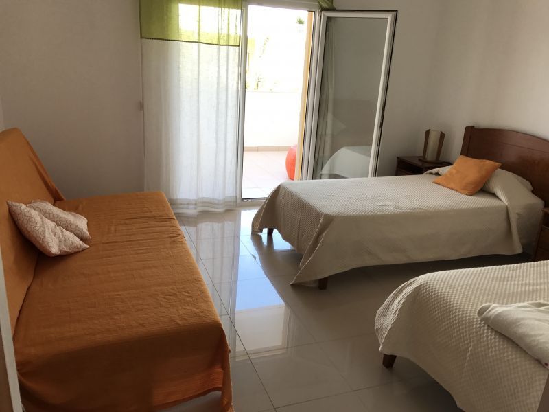 photo 14 Location entre particuliers Albufeira villa Algarve  chambre 2