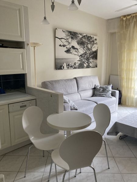 photo 2 Location entre particuliers Nice appartement Provence-Alpes-Cte d'Azur Alpes-Maritimes Sjour