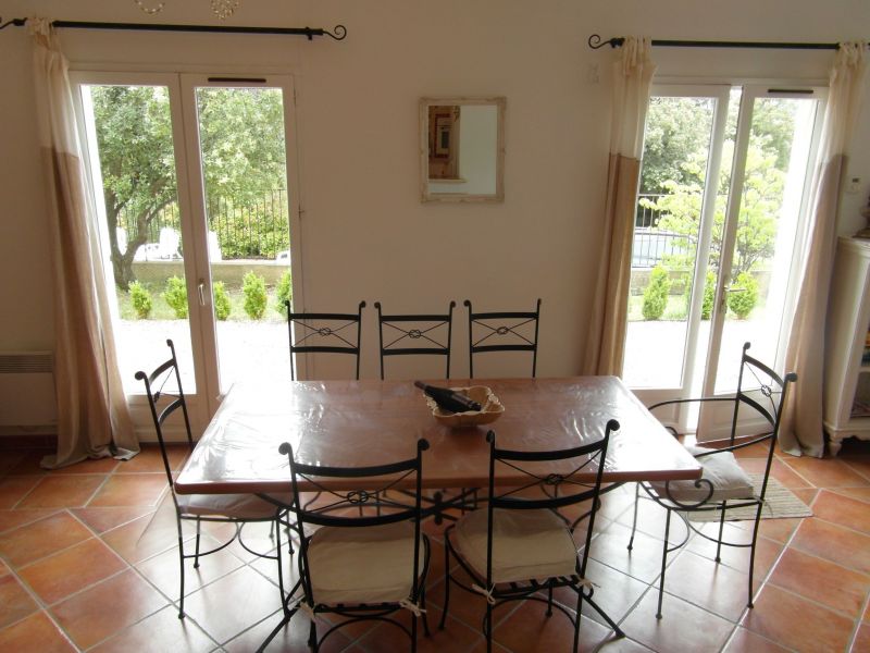 photo 16 Location entre particuliers Apt villa Provence-Alpes-Cte d'Azur Vaucluse Salle  manger