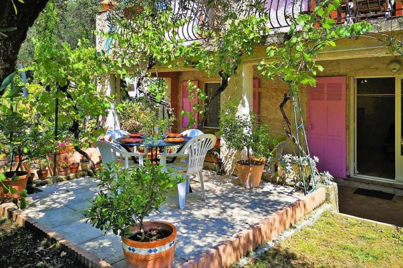 photo 1 Location entre particuliers Fayence appartement Provence-Alpes-Cte d'Azur Var Terrasse 1