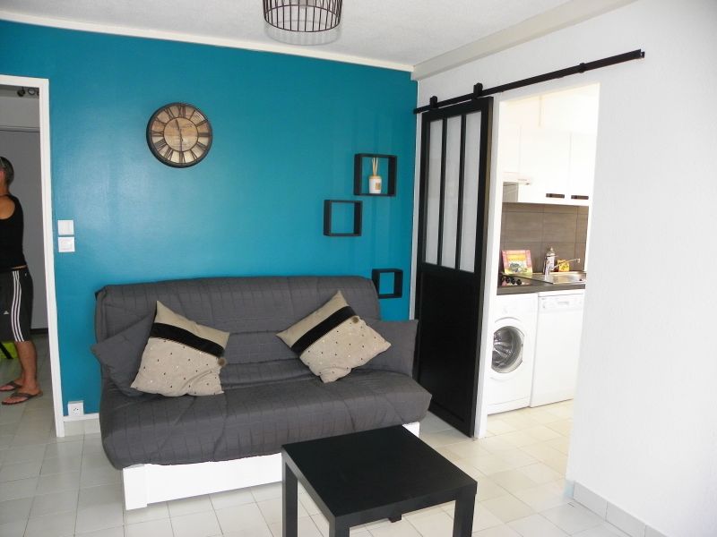 photo 5 Location entre particuliers  appartement Provence-Alpes-Cte d'Azur Var Salon