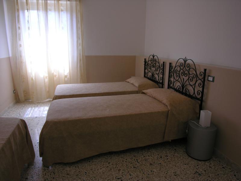 photo 5 Location entre particuliers Scopello appartement Sicile Trapani (province de) chambre 3