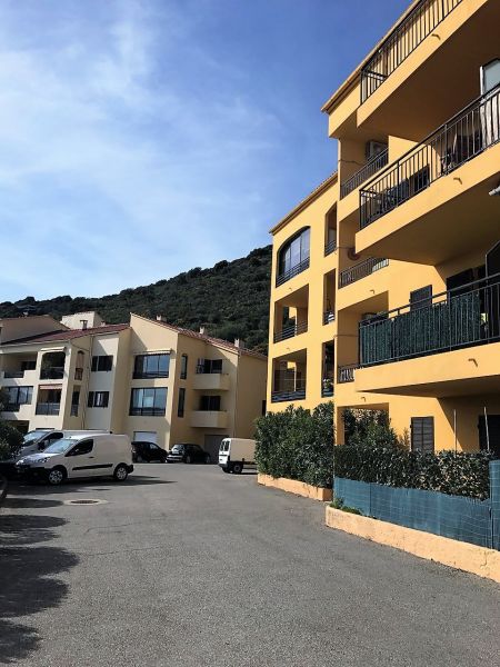 photo 12 Location entre particuliers Ajaccio studio Corse Corse du Sud Parking