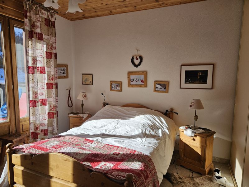 photo 5 Location entre particuliers Vars appartement Provence-Alpes-Cte d'Azur Hautes-Alpes chambre 1