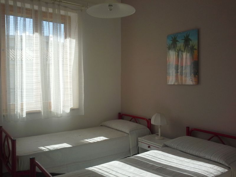 photo 4 Location entre particuliers La Caletta appartement Sardaigne Nuoro (province de) chambre 2