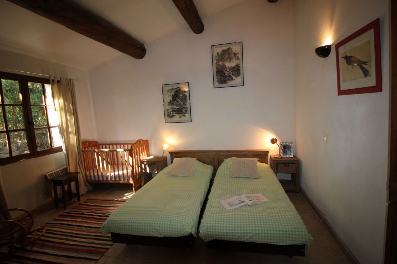 photo 17 Location entre particuliers Les Baux de Provence maison Provence-Alpes-Cte d'Azur Bouches du Rhne chambre 3