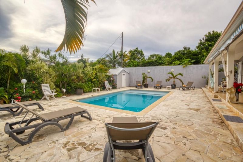 photo 4 Location entre particuliers Le Gosier (Guadeloupe) villa Grande Terre  Piscine