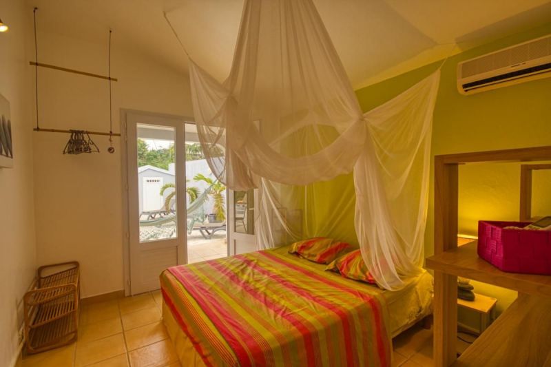 photo 19 Location entre particuliers Le Gosier (Guadeloupe) villa Grande Terre  chambre 2