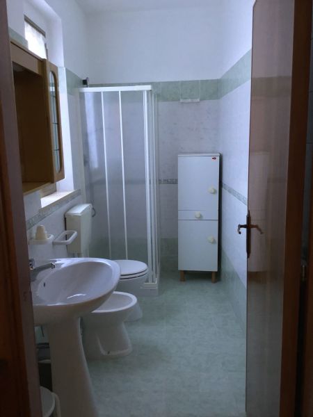 photo 14 Location entre particuliers San Vito Chietino appartement Abruzzes Chieti (province de) salle de bain