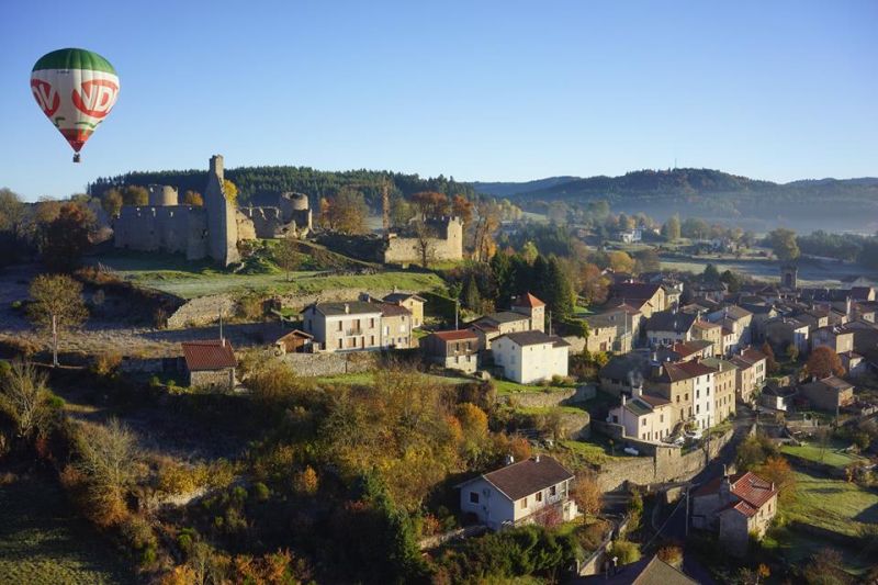 photo 17 Location entre particuliers Saint-Anthme gite Auvergne Puy-de-Dme Vue  proximit