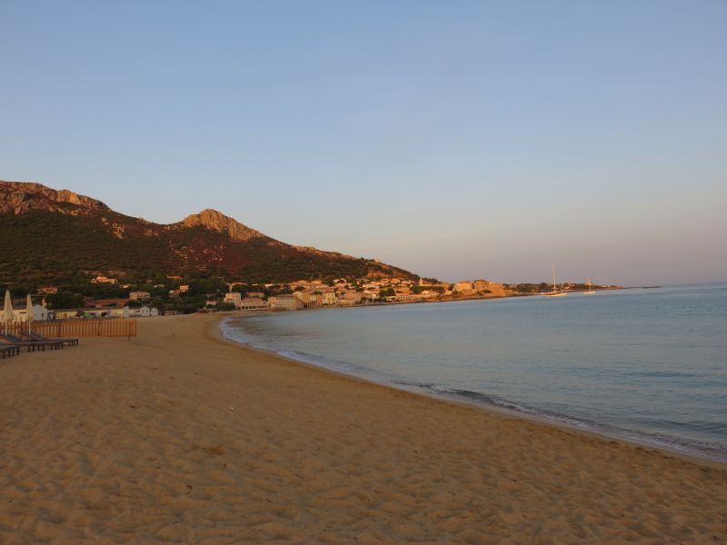 photo 18 Location entre particuliers Ile Rousse appartement Corse Haute-Corse Plage