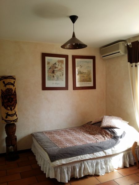 photo 5 Location entre particuliers Toulon villa Provence-Alpes-Cte d'Azur Var chambre 2