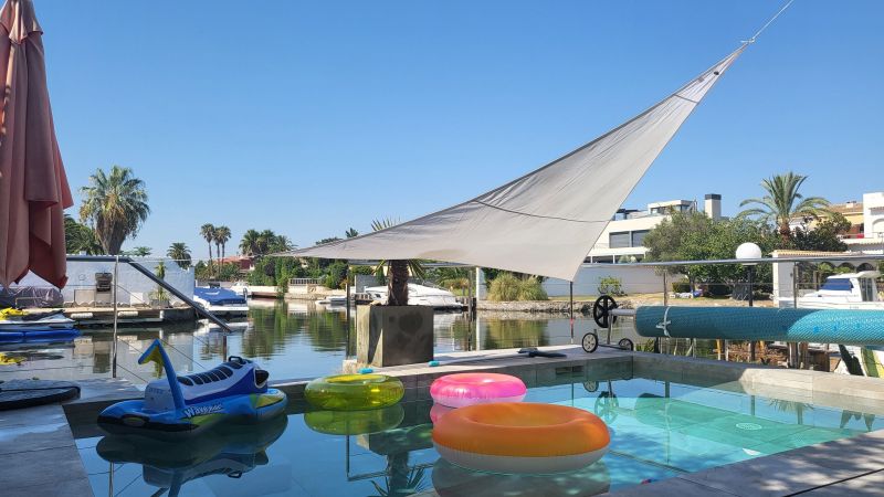 photo 4 Location entre particuliers Empuriabrava villa Catalogne Grone (province de) Piscine