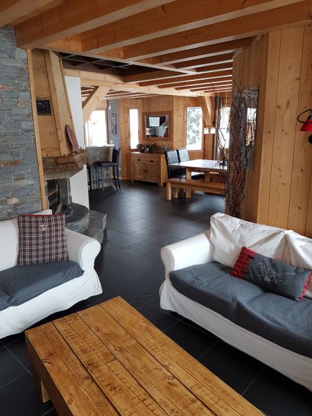 photo 1 Location entre particuliers Praz de Lys Sommand chalet Rhne-Alpes Haute-Savoie Salon