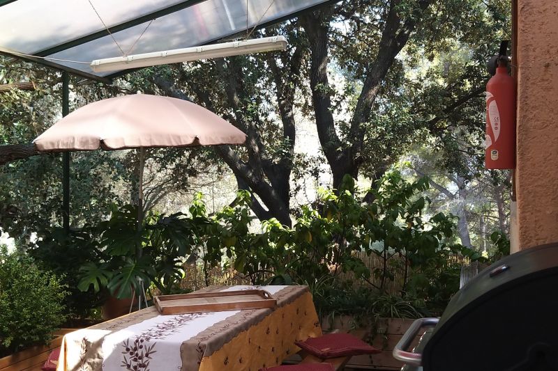 photo 0 Location entre particuliers Bandol appartement Provence-Alpes-Cte d'Azur Var Vue de la terrasse