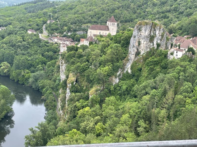 photo 21 Location entre particuliers Penne d'Agenais gite Aquitaine Lot et Garonne Vue extrieure de la location