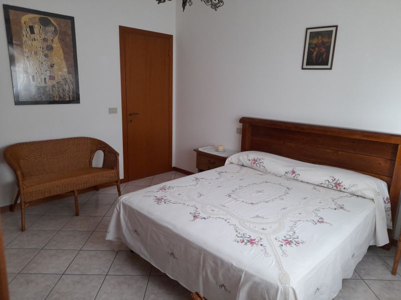 photo 9 Location entre particuliers Marotta appartement Marches Pesaro Urbino (province de) chambre 1