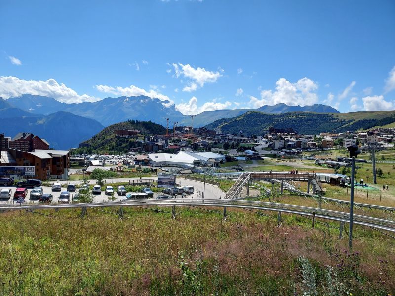 photo 16 Location entre particuliers Alpe d'Huez appartement Rhne-Alpes Isre Vue extrieure de la location