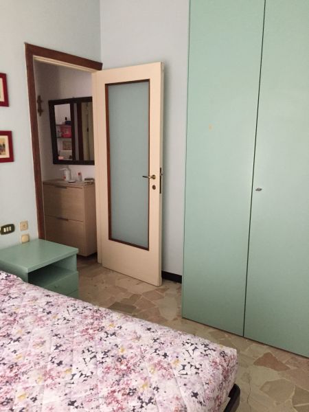 photo 6 Location entre particuliers Chiavari appartement Ligurie Gnes (province de) chambre