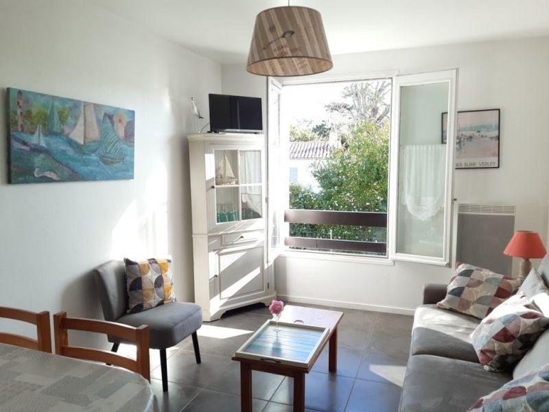 photo 11 Location entre particuliers Saint Martin de R appartement Poitou-Charentes Charente-Maritime