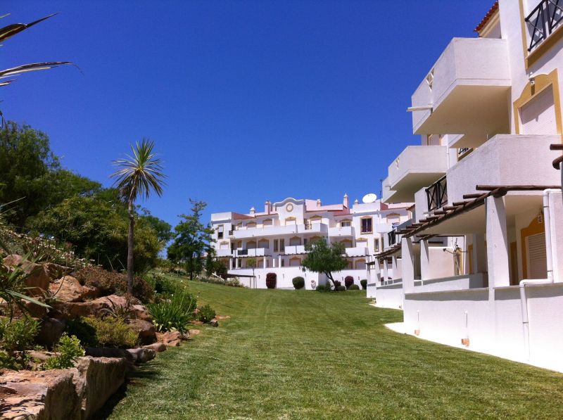 photo 1 Location entre particuliers Albufeira appartement Algarve  Jardin