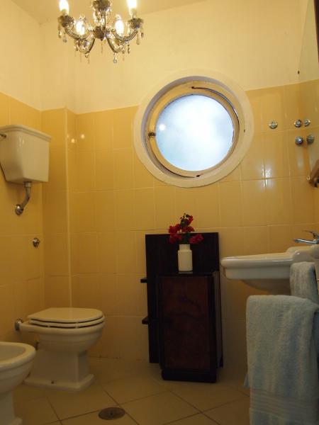 photo 5 Location entre particuliers Palinuro appartement Campanie Salerne (province de) salle de bain 2
