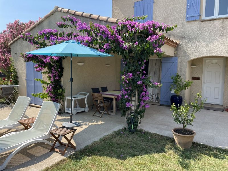 photo 1 Location entre particuliers Le Grau du Roi villa Languedoc-Roussillon Gard Vue de la terrasse