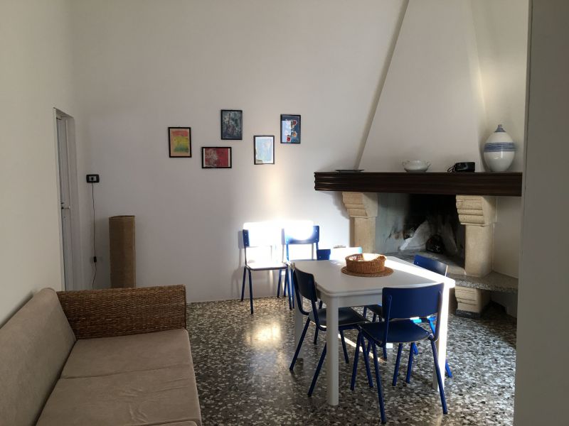 photo 2 Location entre particuliers Santa Maria di Leuca appartement Pouilles Lecce (province de) Salle  manger
