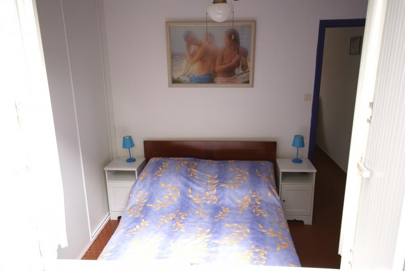 photo 2 Location entre particuliers Gruissan appartement Languedoc-Roussillon Aude chambre